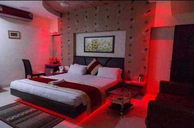 AC Royal Suite